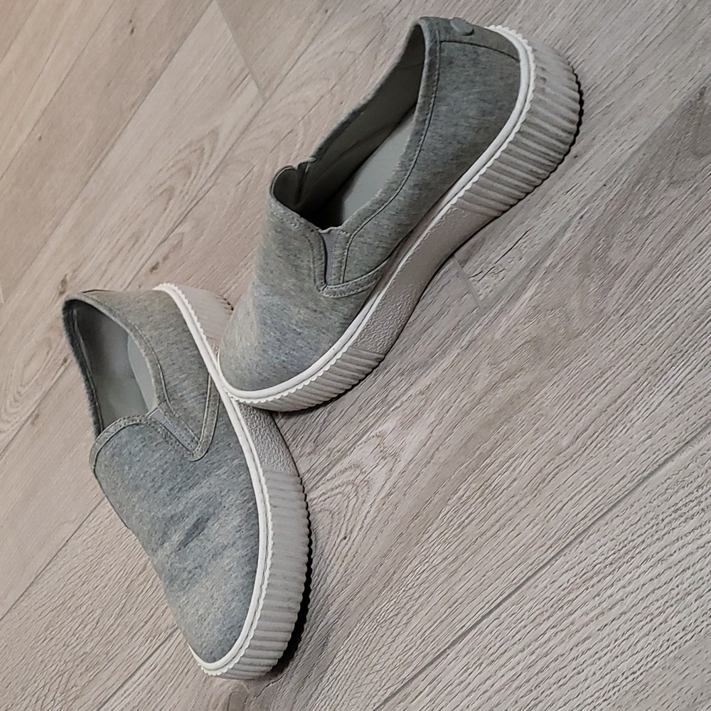 1 State Grey Sneakers 6